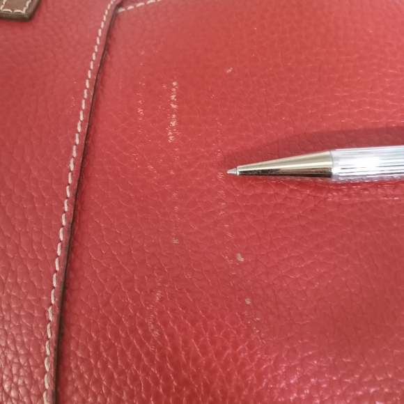 Dooney & Bourke | Lexington Red Pebble Grain Leather Tote Purse Handbag - Picture 8 of 16